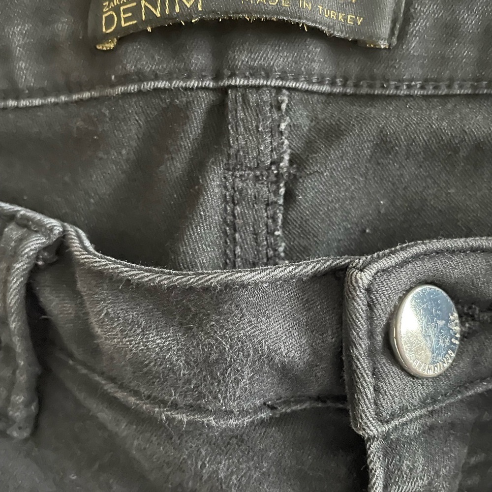 Zara Z1975 Black Denim Jeans with Ankle Zippers - Picture 3 of 4